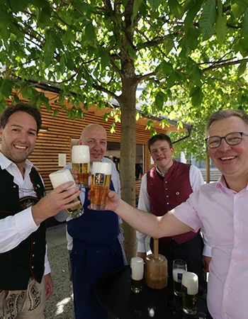 Biergarten im Gasthof zur Post in Haar